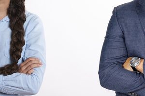 Partner rechtfertigt sich